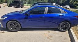 Hyundai Elantra 2022 года за 8 000 000 тг. в Актобе – фото 2