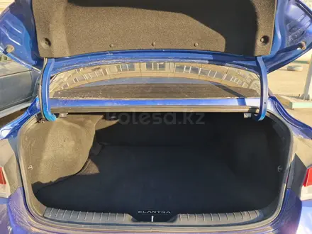 Hyundai Elantra 2022 года за 8 700 000 тг. в Актобе – фото 8