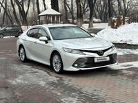 Toyota Camry 2019 года за 15 000 000 тг. в Алматы