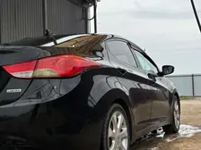 Hyundai Elantra, 2012