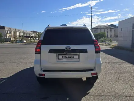 Toyota Land Cruiser Prado 2017 года за 22 000 000 тг. в Актау – фото 12