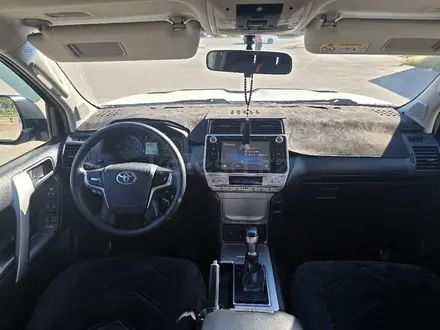 Toyota Land Cruiser Prado 2017 года за 22 000 000 тг. в Актау – фото 13