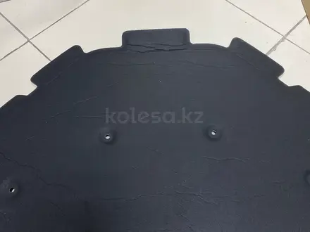 Обшивка капота BMW G30 2016- за 30 000 тг. в Астана – фото 4