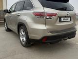 Toyota Highlander 2014 годаүшін11 400 000 тг. в Актау – фото 4