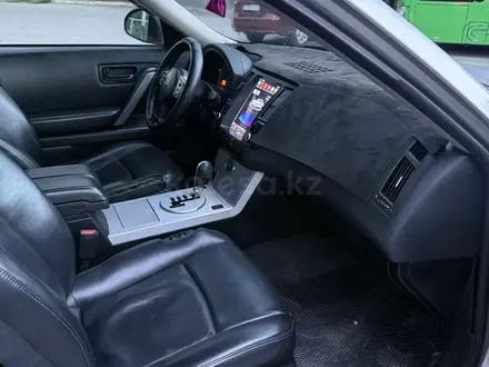 Infiniti FX35 2003 года за 4 300 000 тг. в Алматы – фото 14