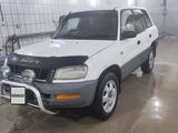 Toyota RAV4 1995 годаfor3 400 000 тг. в Риддер