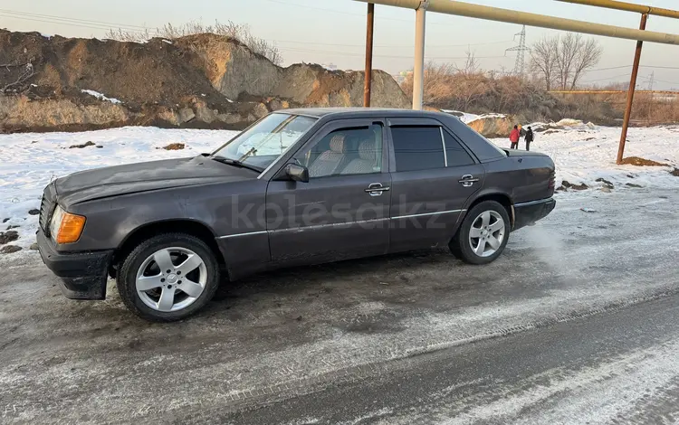 Mercedes-Benz E 280 1992 годаfor1 200 000 тг. в Алматы