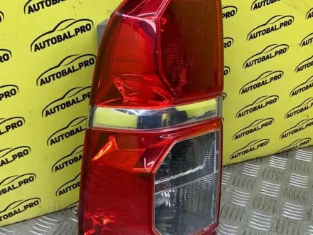 Фонарь на topyota hilux за 30 000 тг. в Алматы – фото 3