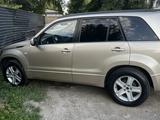 Suzuki Grand Vitara 2006 годаfor4 800 000 тг. в Алматы – фото 2