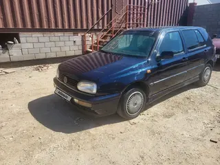 Volkswagen Golf, 1993