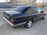 Mercedes-Benz E 220 1993 года за 2 350 000 тг. в Кызылорда – фото 4