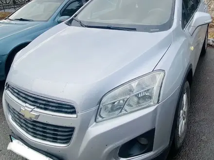 Chevrolet Tracker 2014 года за 5 700 000 тг. в Караганда – фото 2