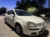 Volkswagen Golf 2005 года за 3 400 000 тг. в Алматы – фото 2