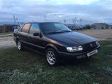 Volkswagen Passat 1994 годаүшін1 800 000 тг. в Новоишимский – фото 3