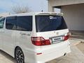 Toyota Alphard 2005 годаfor8 500 000 тг. в Жанаозен