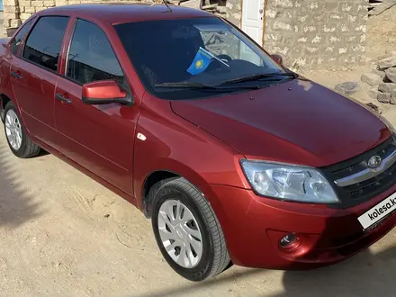 ВАЗ (Lada) Granta 2190 2013 года за 2 800 000 тг. в Актау – фото 2