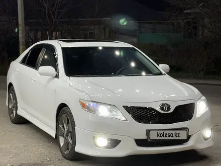 Toyota Camry 2011 года за 7 000 000 тг. в Алматы – фото 42