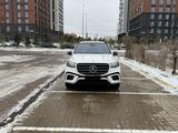 Mercedes-Benz GLS 580 2024 годаfor89 000 000 тг. в Астана