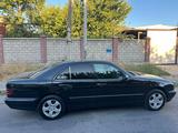 Mercedes-Benz E 320 2001 годаfor3 500 000 тг. в Туркестан