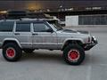 Jeep Cherokee 1993 года за 3 000 000 тг. в Караганда