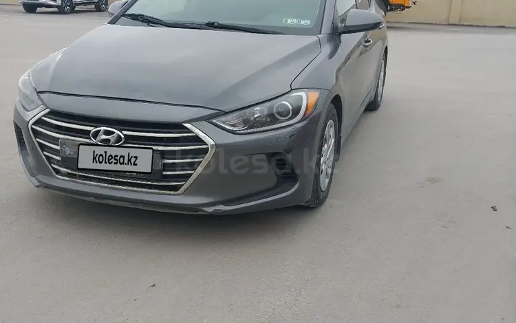 Hyundai Elantra 2018 года за 6 000 000 тг. в Актау