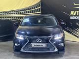 Lexus ES 250 2017 года за 18 500 000 тг. в Актобе – фото 2