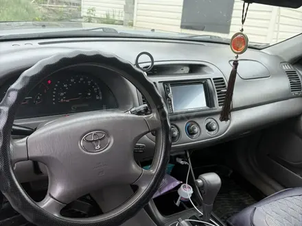 Toyota Camry 2003 года за 4 600 000 тг. в Усть-Каменогорск – фото 2