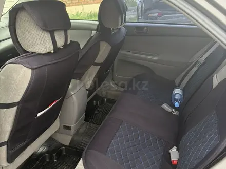 Toyota Camry 2003 года за 4 600 000 тг. в Усть-Каменогорск – фото 3