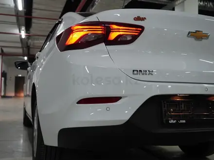 Chevrolet Onix 2025 года за 6 300 000 тг. в Алматы – фото 11