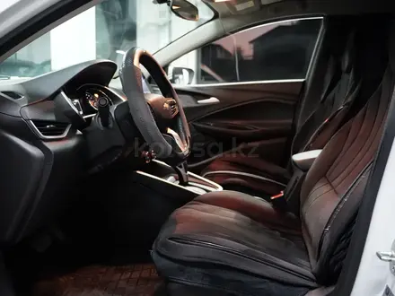 Chevrolet Onix 2025 года за 6 300 000 тг. в Алматы – фото 14