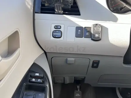 Toyota Sienna 2010 года за 7 700 000 тг. в Атырау – фото 11