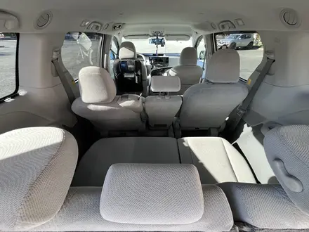 Toyota Sienna 2010 года за 7 700 000 тг. в Атырау – фото 13