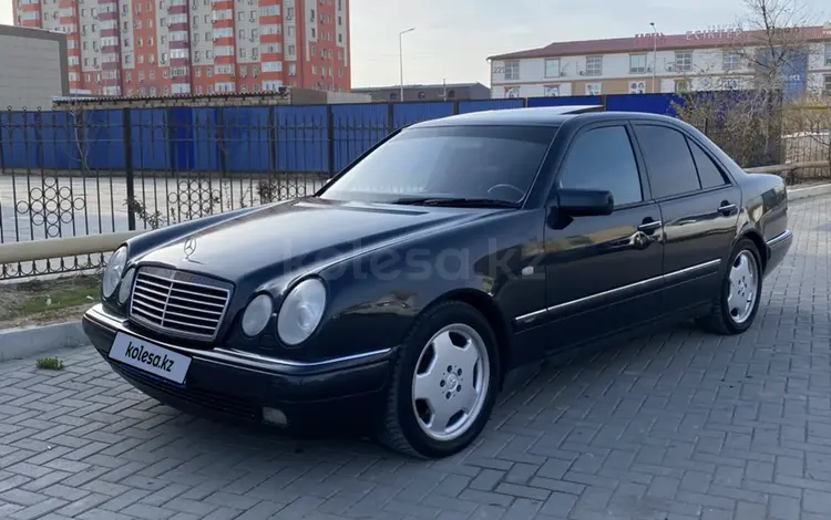 Mercedes-Benz E 320 1997 годаfor5 500 000 тг. в Актау