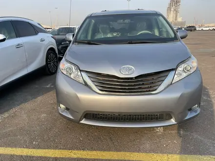 Toyota Sienna 2012 года за 8 000 000 тг. в Уральск