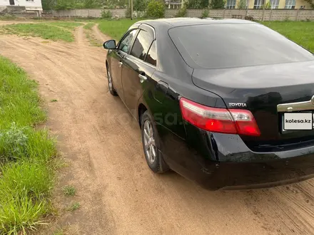 Toyota Camry 2011 года за 7 500 000 тг. в Павлодар – фото 2