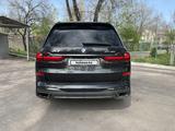 BMW X7 2021 года за 38 000 000 тг. в Алматы – фото 5