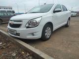 Chevrolet Cobalt 2022 года за 6 200 000 тг. в Уральск – фото 2