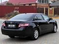 Toyota Camry 2011 годаfor5 300 000 тг. в Актобе – фото 4