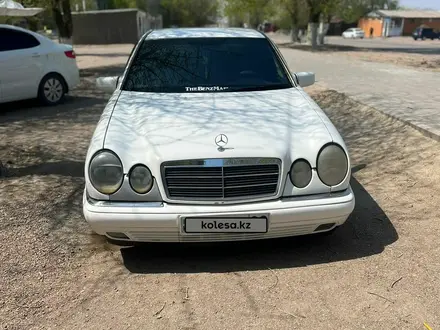 Mercedes-Benz E 280 1996 годаүшін2 500 000 тг. в Балхаш – фото 3