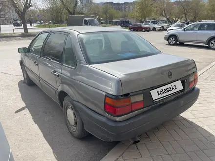 Volkswagen Passat 1992 года за 800 000 тг. в Астана – фото 5