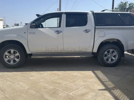 Toyota Hilux 2011 года за 9 990 000 тг. в Актау