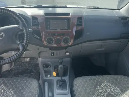 Toyota Hilux 2011 года за 9 990 000 тг. в Актау – фото 7