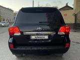 Toyota Land Cruiser 2015 года за 26 000 000 тг. в Семей – фото 2