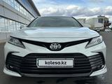 Toyota Camry 2021 годаүшін17 300 000 тг. в Уральск – фото 2