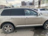 Volkswagen Touareg 2005 года за 5 500 000 тг. в Кокшетау – фото 4