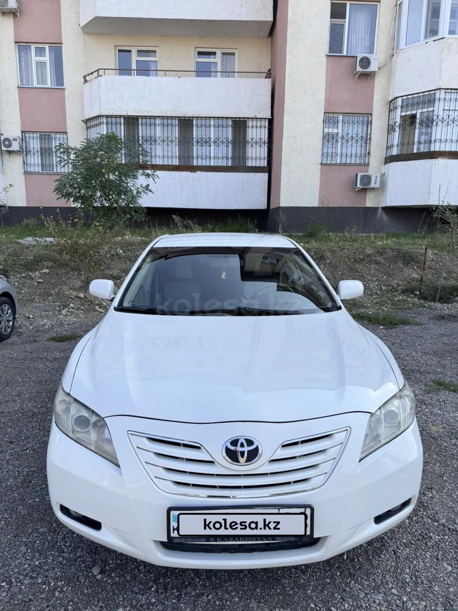 Toyota Camry 2007 г.