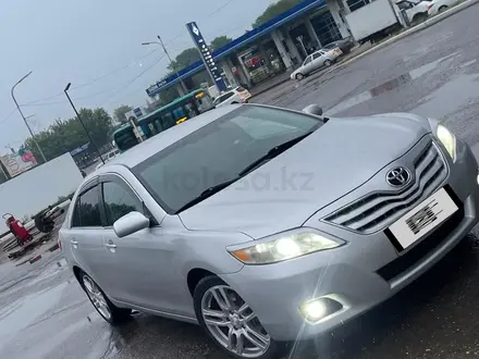 Toyota Camry 2010 года за 7 950 000 тг. в Караганда – фото 20