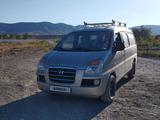 Hyundai Starex 2006 года за 2 700 000 тг. в Шымкент – фото 2