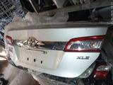 Крышка багажника Toyota Camry 50 Американец за 250 000 тг. в Астана – фото 2