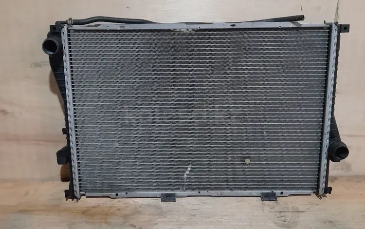 Радиатор на БМВ Е39 ресталингfor40 000 тг. в Алматы